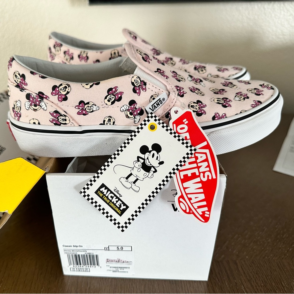 Vans Classic Slip On Disney Minnie Kids 5 Women’s 6.5